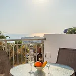 H&o Sea & Sun